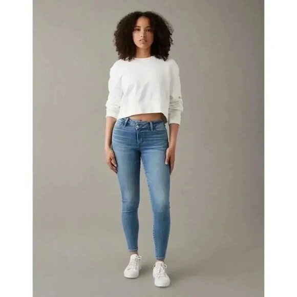 American Eagle AEO Tall Hi Rise Jegging Light Wash Skinny Jeans 6L - Picture 1 of 5
